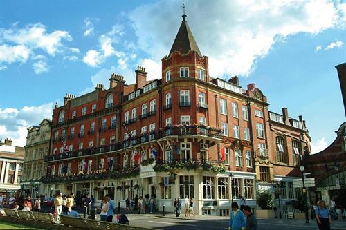 Clarion Collection Harte & Garter Hotel & Spa Уиндзор Екстериор снимка