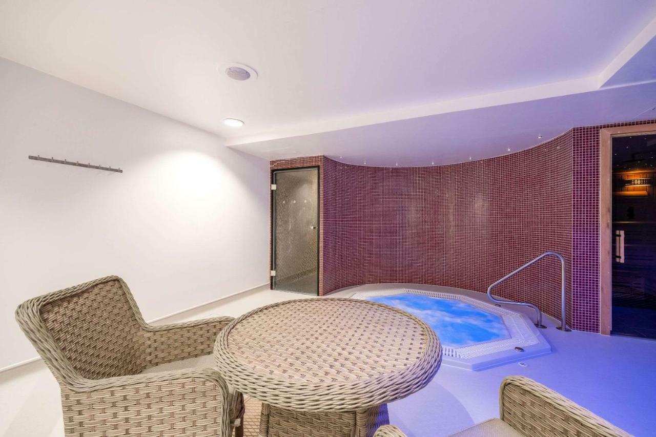 Clarion Collection Harte & Garter Hotel & Spa Уиндзор Екстериор снимка